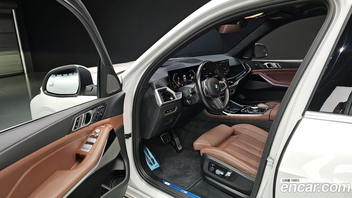 BMW X7 2024