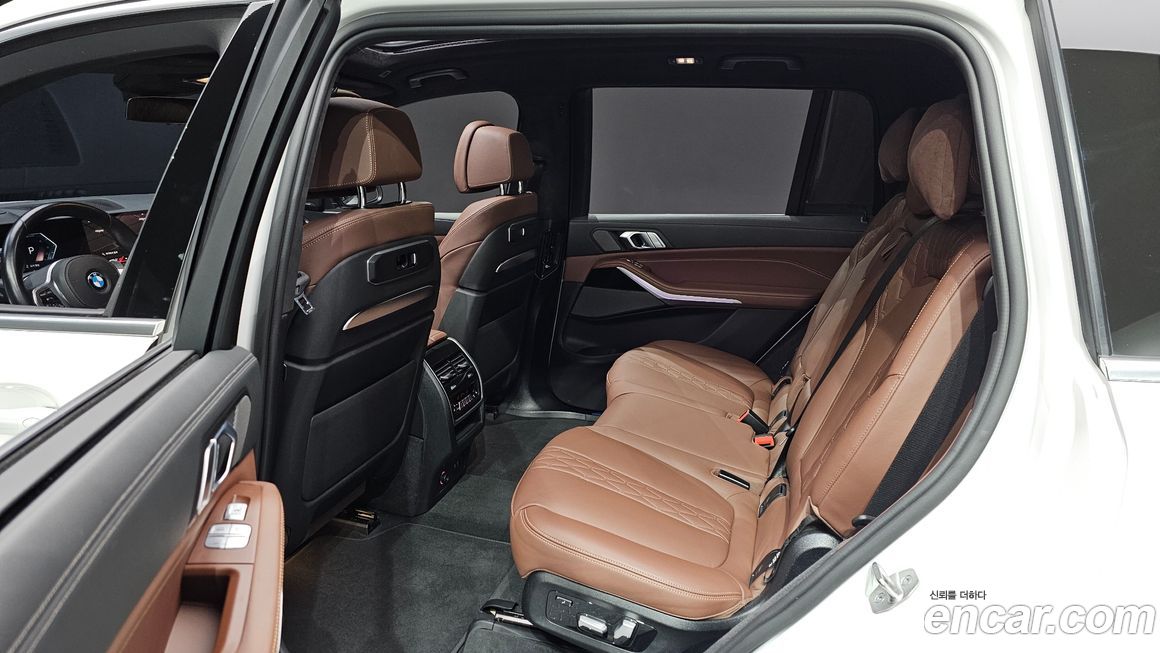 BMW X7 2024