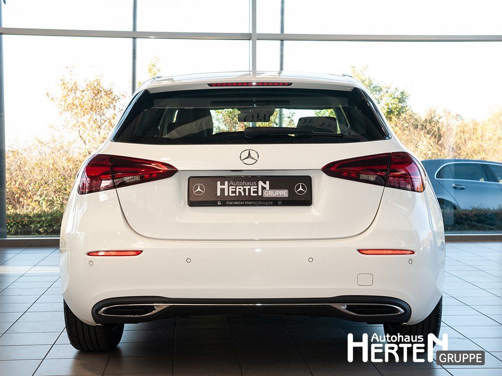 Mercedes-Benz A 200 2024