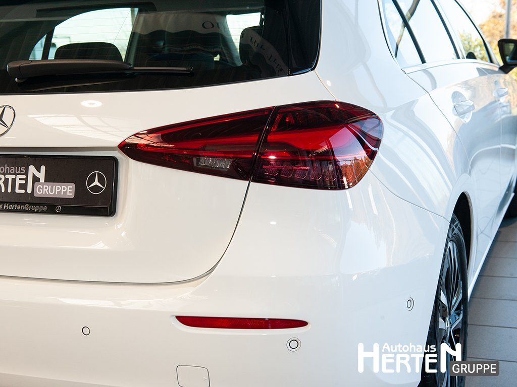 Mercedes-Benz A 200 2024