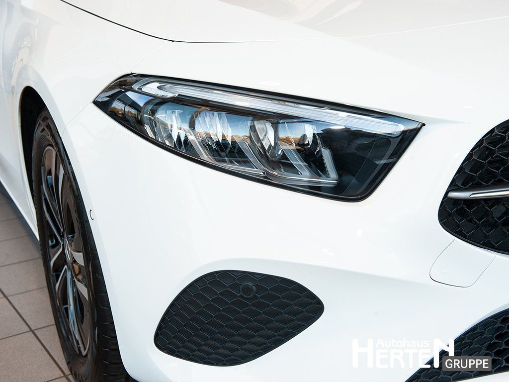 Mercedes-Benz A 200 2024