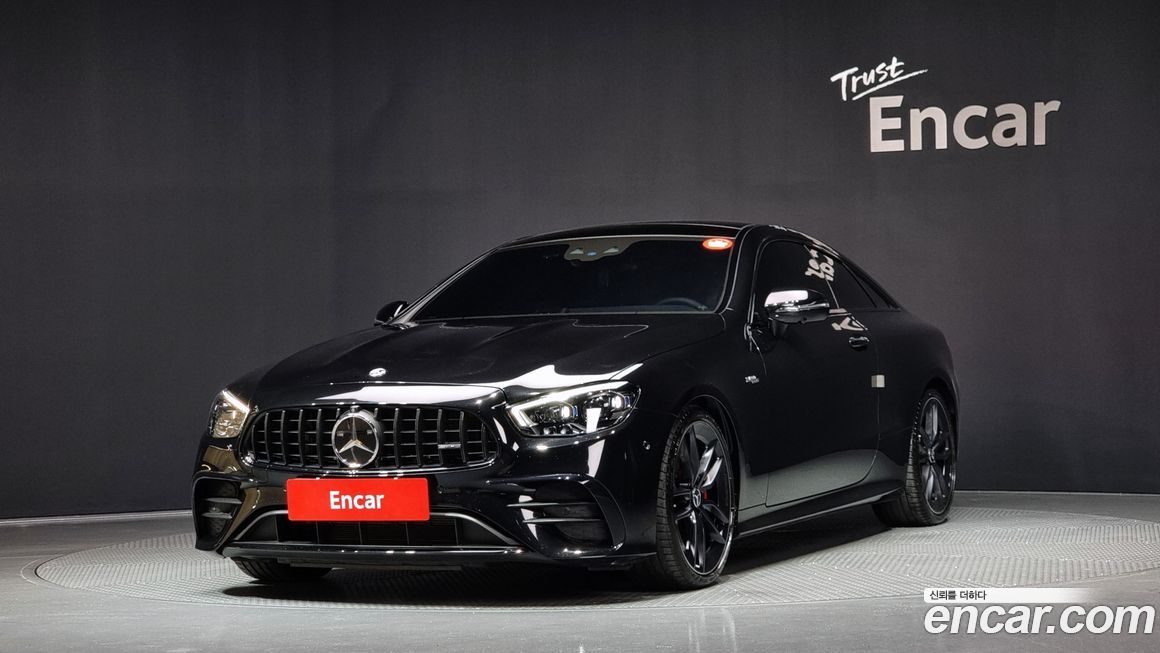 Mercedes-Benz E-Class 2023