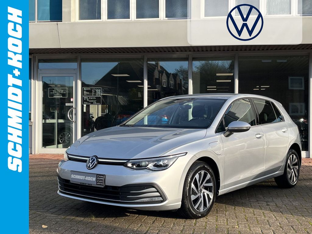 Volkswagen Golf 2022