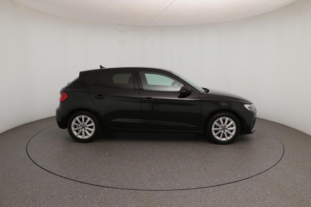 Audi A1 2024