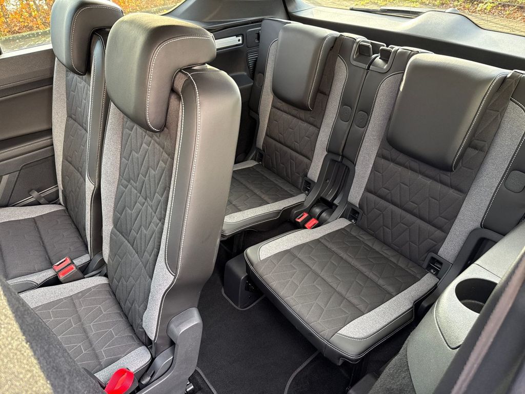 Volkswagen Touran 2025