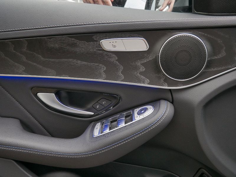 Mercedes-Benz C 300 2021