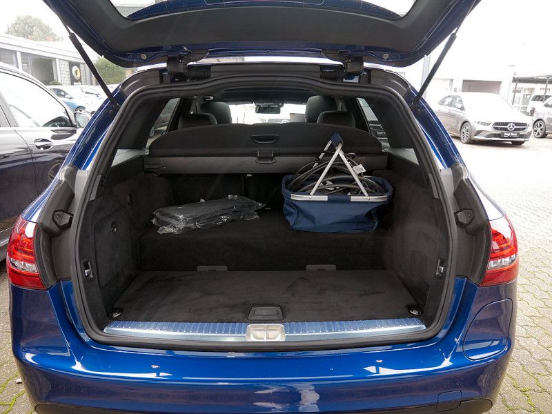 Mercedes-Benz C 300 2021