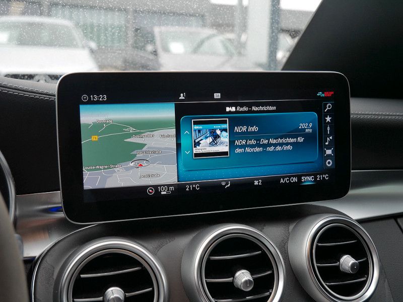 Mercedes-Benz C 300 2021