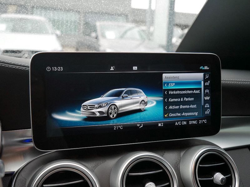 Mercedes-Benz C 300 2021