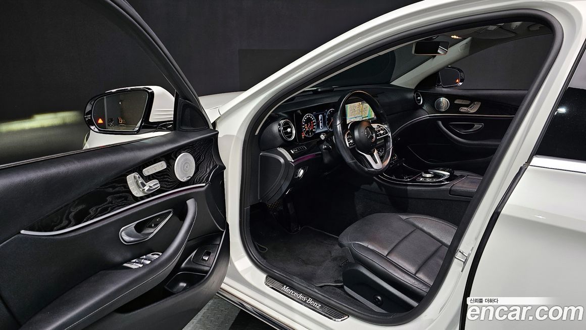 Mercedes-Benz E-Class 2019