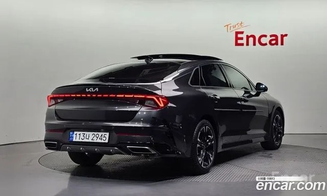 Kia K5 2023