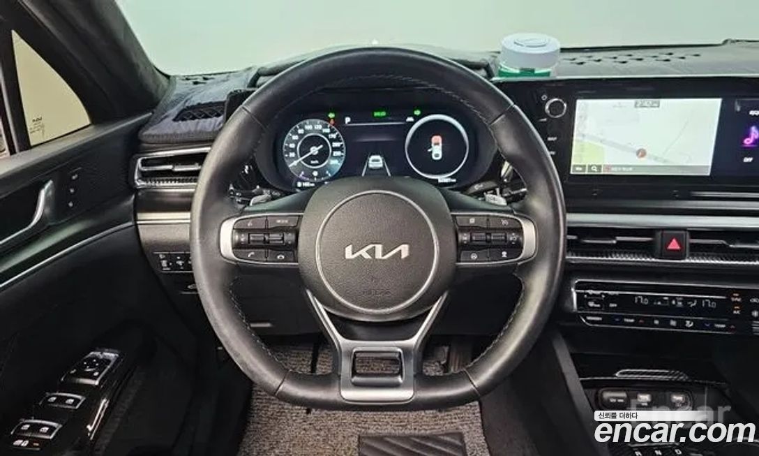 Kia K5 2023
