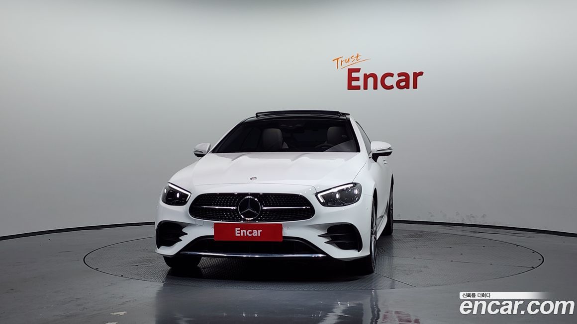 Mercedes-Benz E-Class 2023