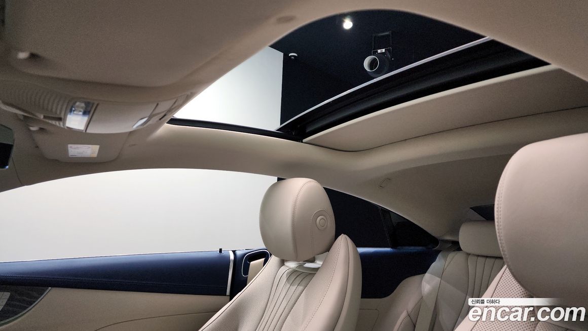 Mercedes-Benz E-Class 2023