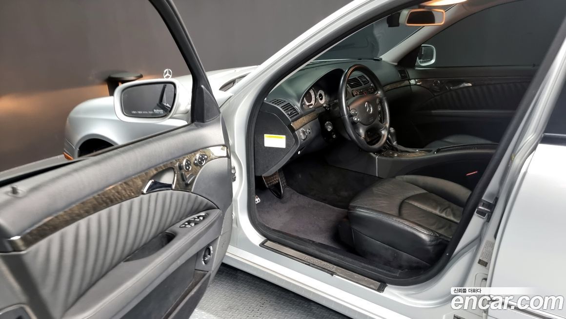 Mercedes-Benz E-Class 2007