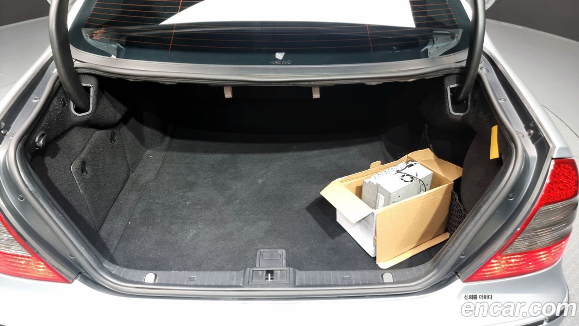 Mercedes-Benz E-Class 2007