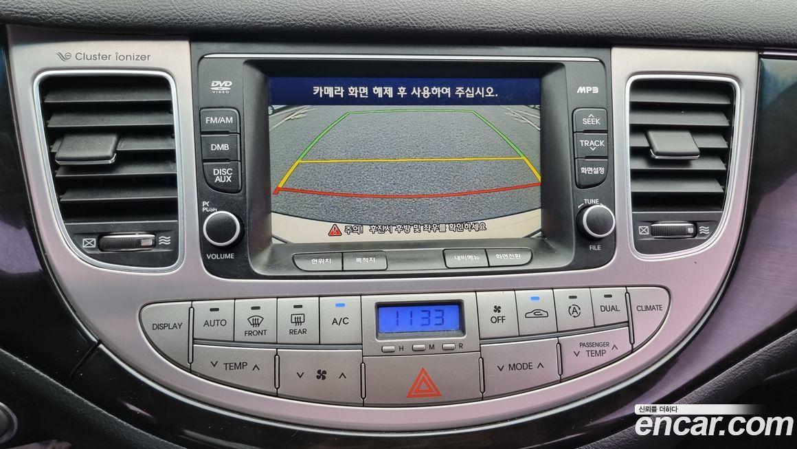 Hyundai Genesis 2012