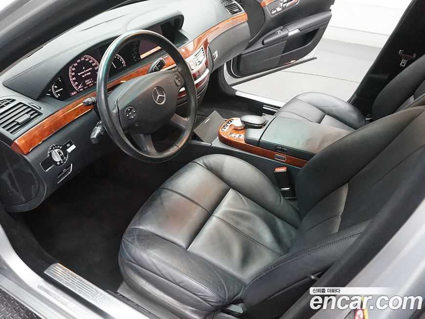 Mercedes-Benz S-Class 2006