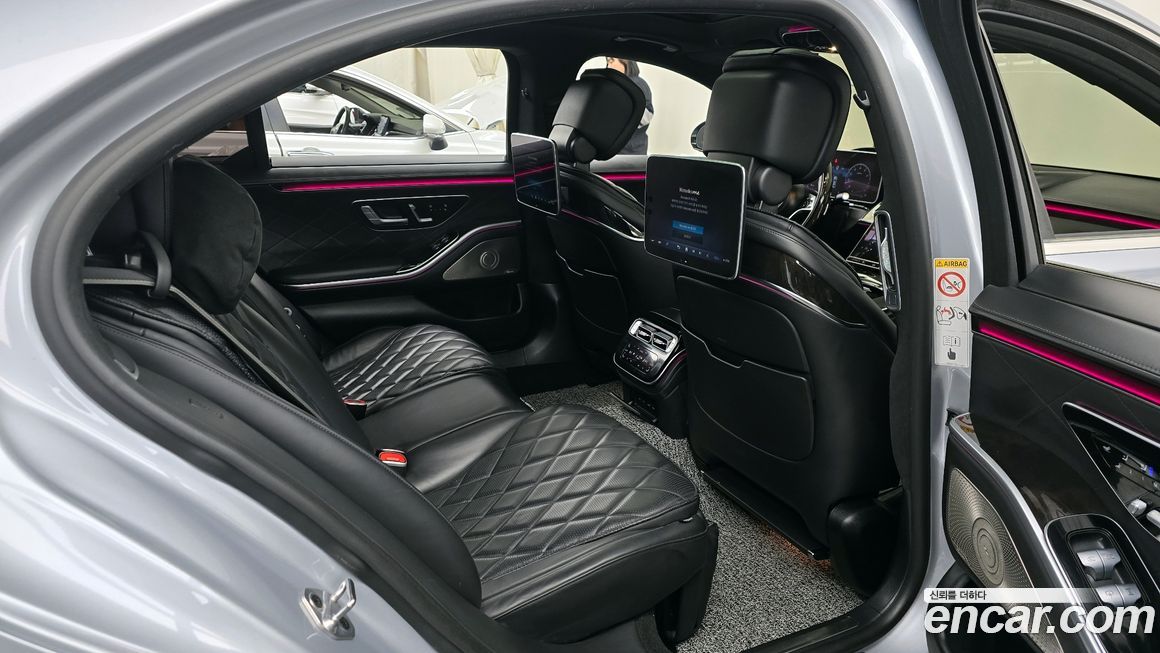 Mercedes-Benz S-Class 2022