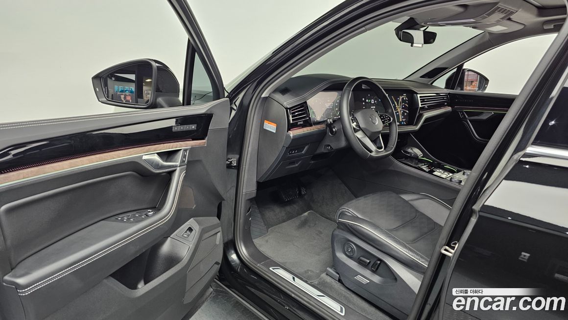 Volkswagen Touareg 2024