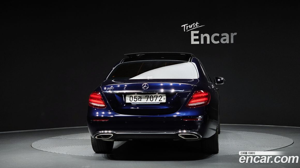 Mercedes-Benz E-Class 2019