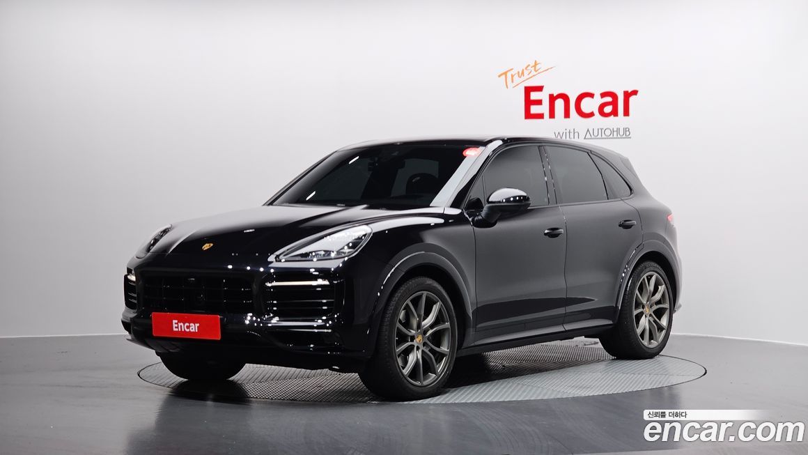 Porsche Cayenne 2021