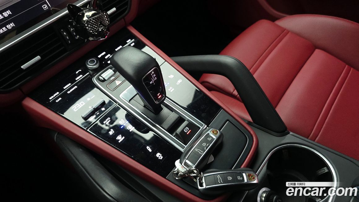 Porsche Cayenne 2023