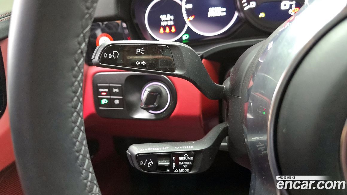 Porsche Cayenne 2023