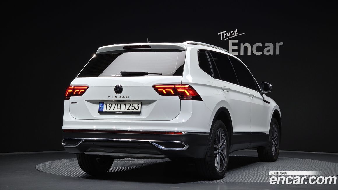 Volkswagen Tiguan 2023