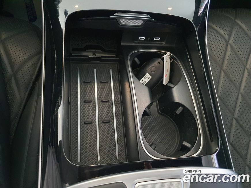 Mercedes-Benz S-Class 2021