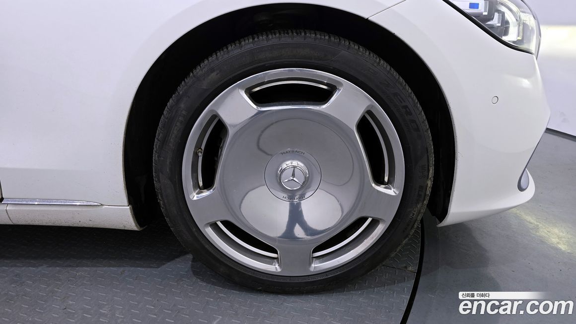 Mercedes-Benz S-Class 2021