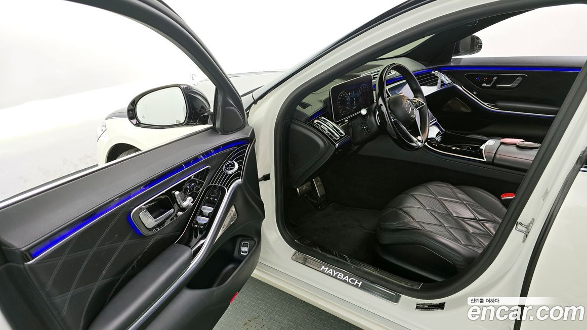 Mercedes-Benz S-Class 2021