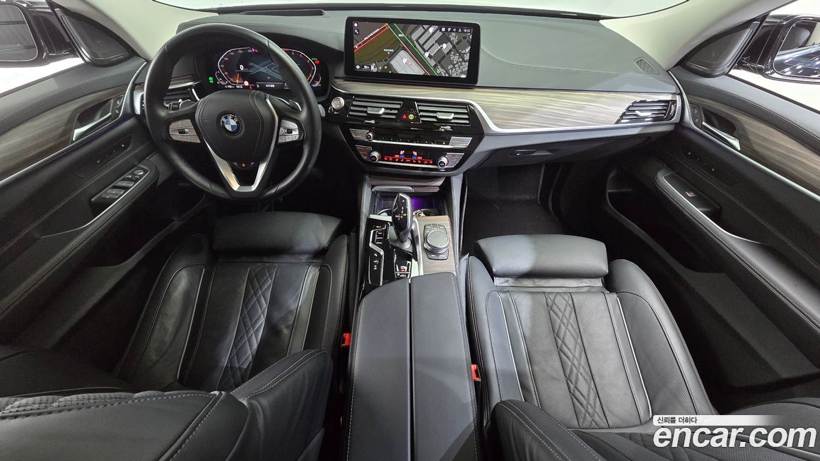 BMW Gran Turismo 2024