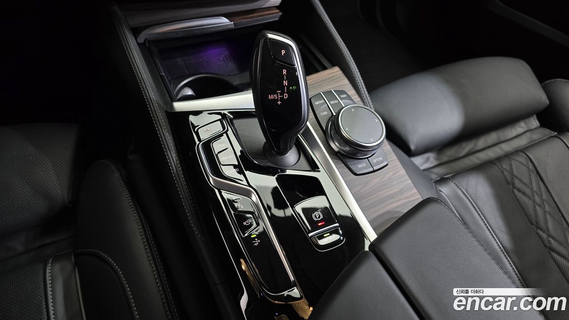 BMW Gran Turismo 2024