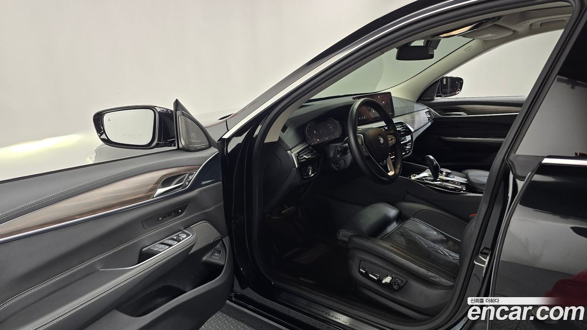 BMW Gran Turismo 2024