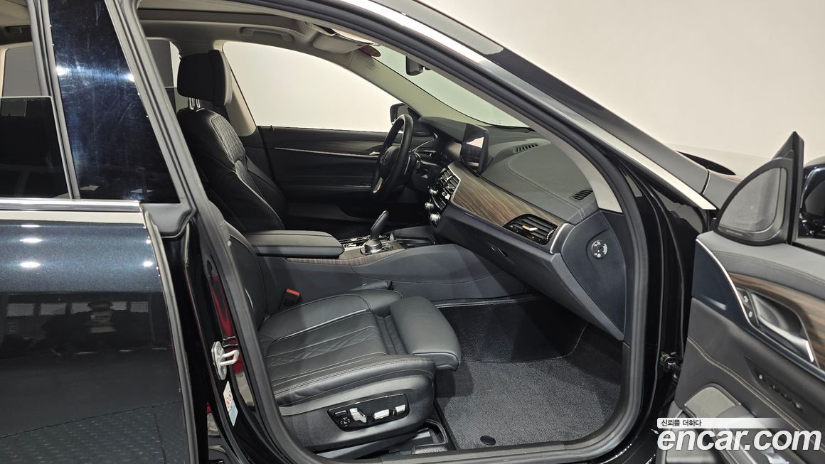 BMW Gran Turismo 2024