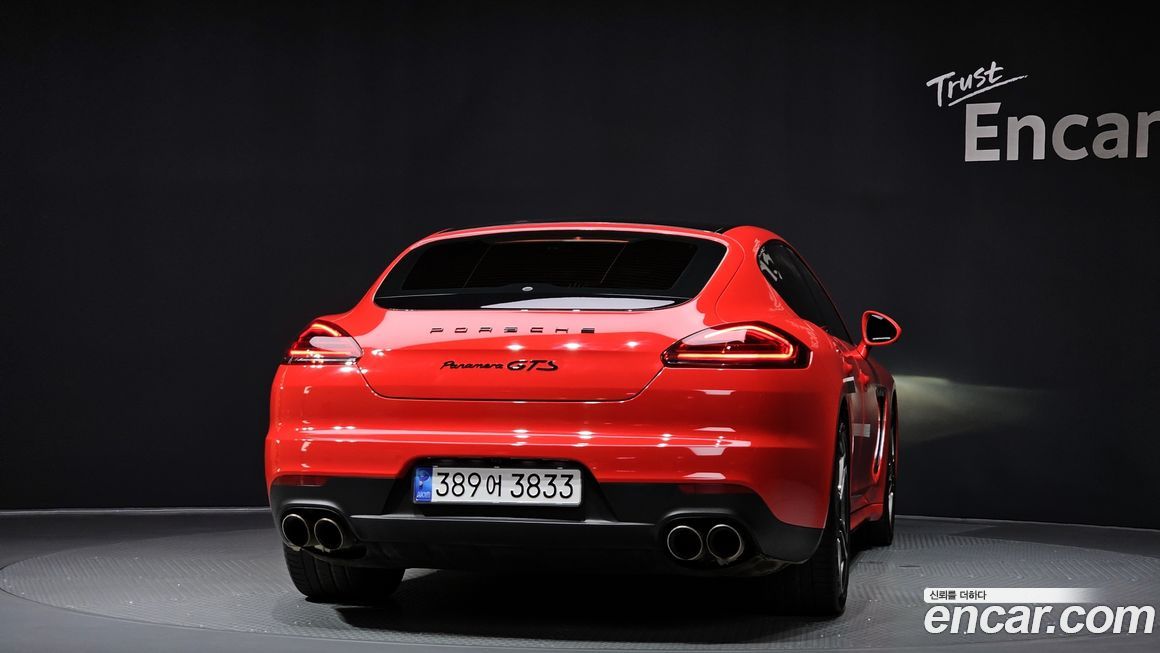 Porsche Panamera 2016