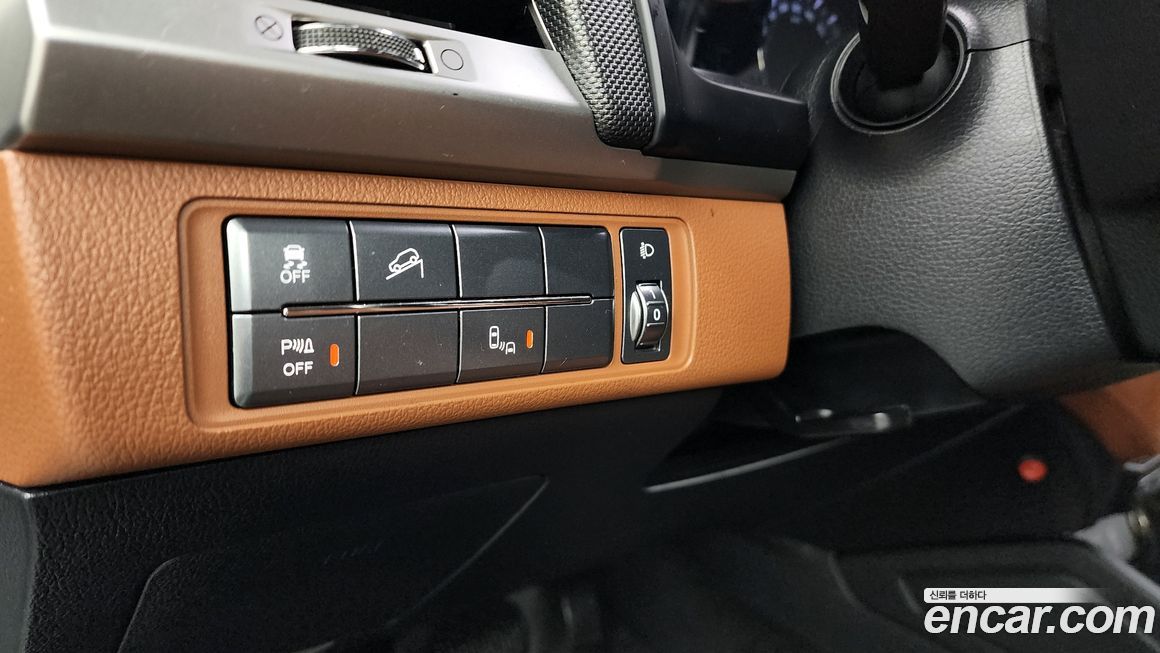 KG_Mobility_Ssangyong Rexton 2018