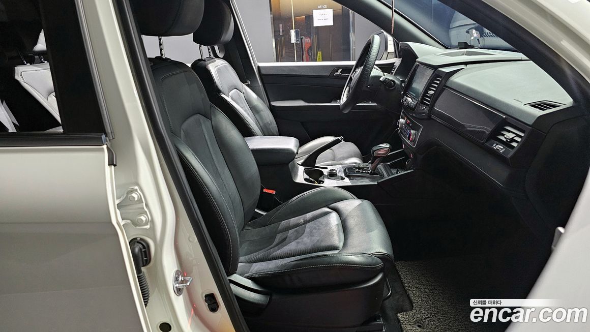 KG_Mobility_Ssangyong Rexton 2020