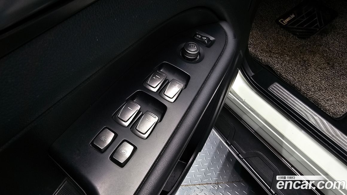 KG_Mobility_Ssangyong Rexton 2020