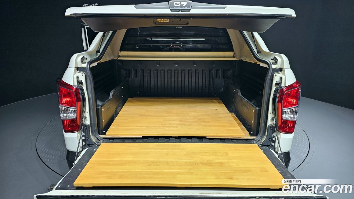 KG_Mobility_Ssangyong Rexton 2020