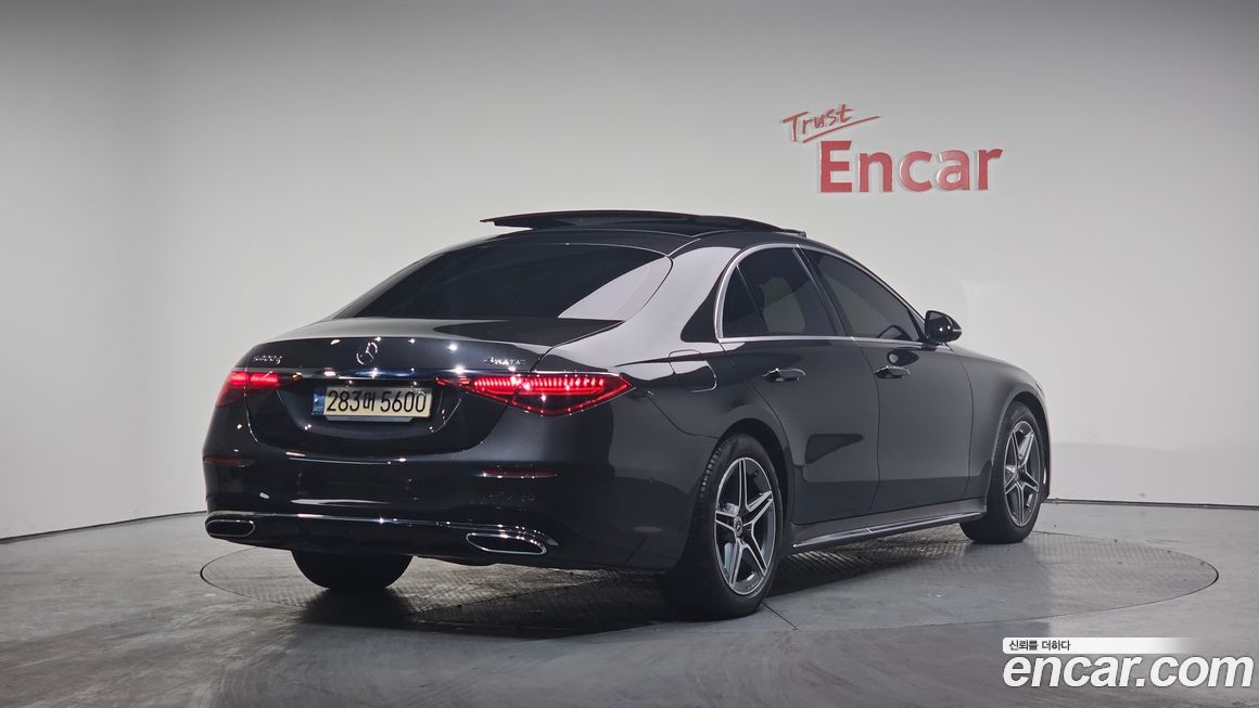 Mercedes-Benz S-Class 2022