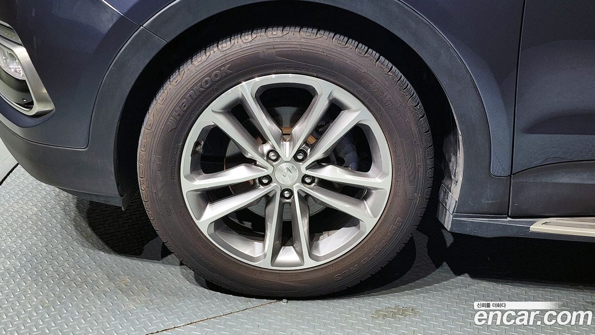 Hyundai Santafe 2016