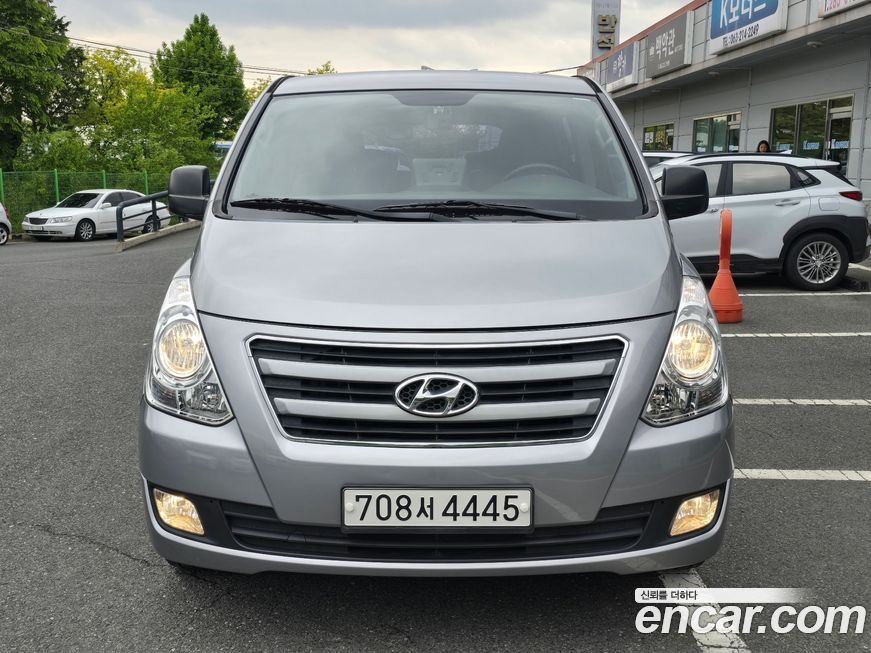 Hyundai Starex 2017