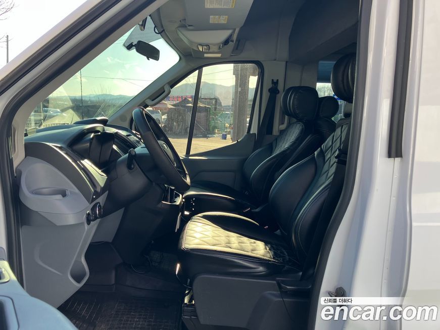 Ford Transit 2016