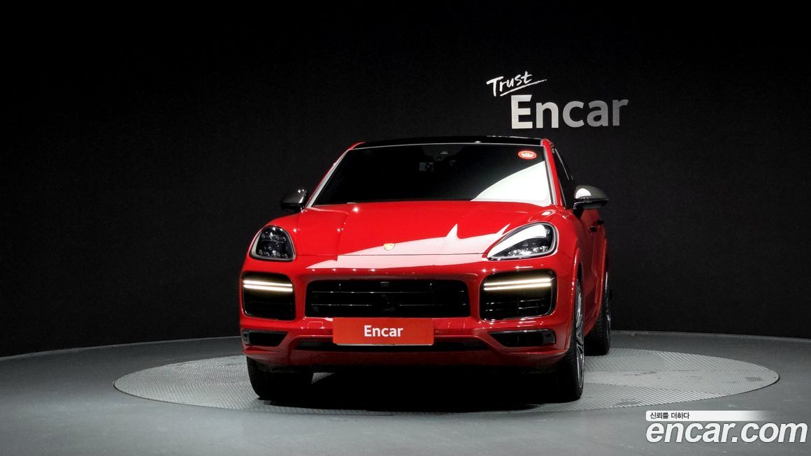 Porsche Cayenne 2021