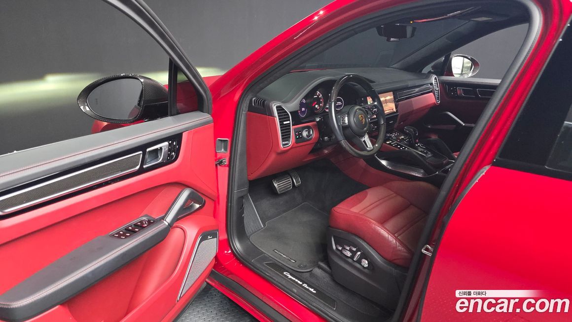 Porsche Cayenne 2021