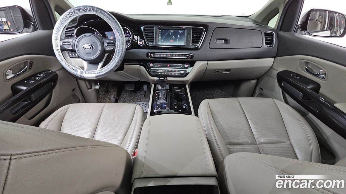 Kia Canival 2016
