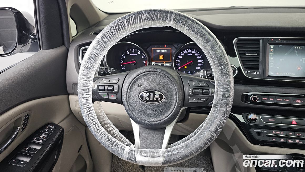 Kia Canival 2016
