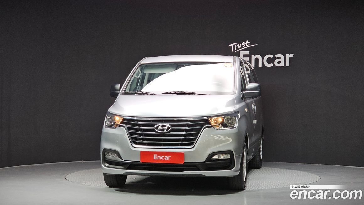 Hyundai Starex 2019